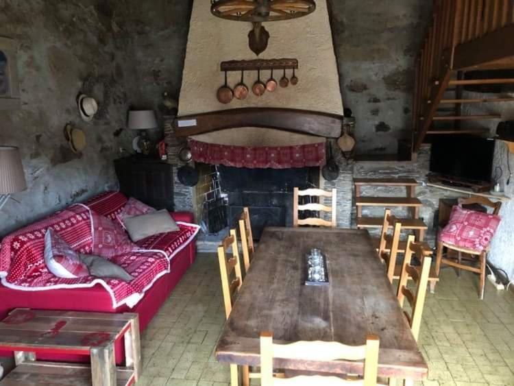 Grange Ancienne Amenagee Villa Rabat-les-Trois-Seigneurs Bagian luar foto